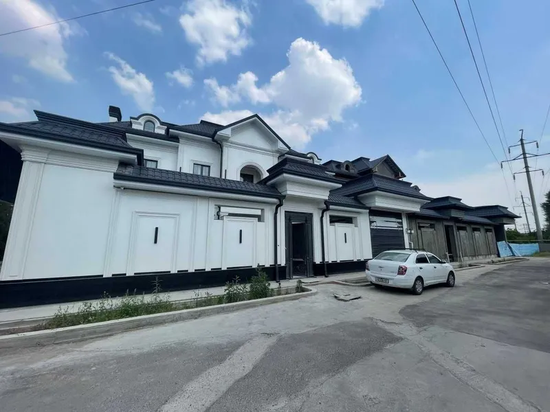 (Добрый) махалла Амир Темур, 4 сот, 450 м², 3 уровня, 7 комнат, Новый
