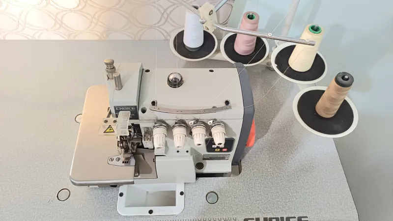 Choice OVERLOCK MACHINE холати янги