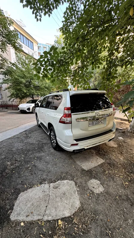 Toyota Land Cruiser Prado 150 4 Toyota Land Cruiser Prado 150 4