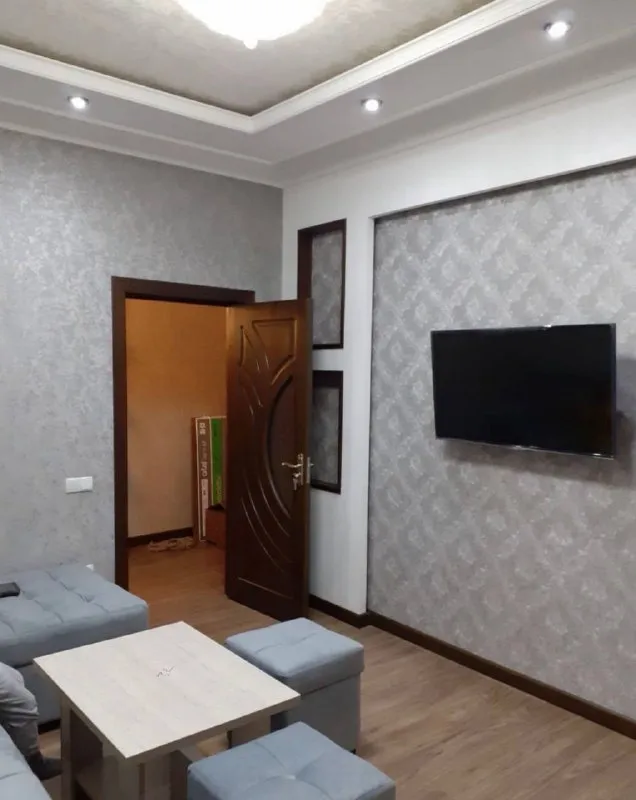 2 xonali kvartira, 60 m2, Yakkasaroy 7