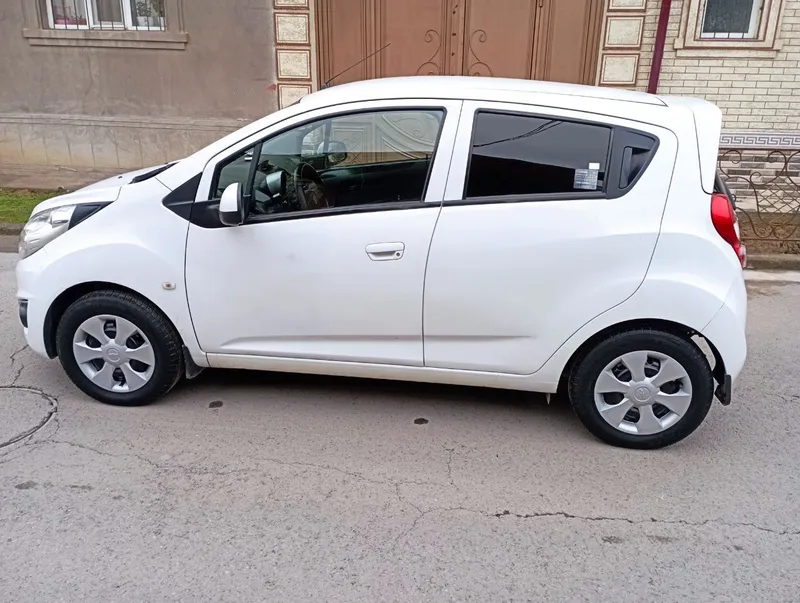 Продаю автомобиль Спарк 201 из без5 года выпуска 5 Продаю автомобиль Спарк 201 из без5 года выпуска 5