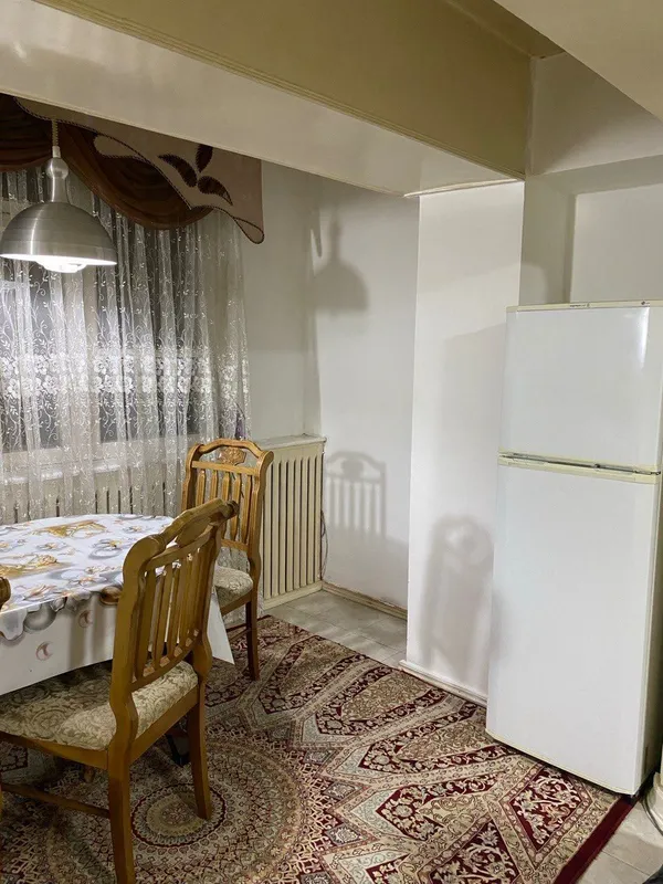 Ойбек метро ор: Грант мир 3 комнт аренда 3