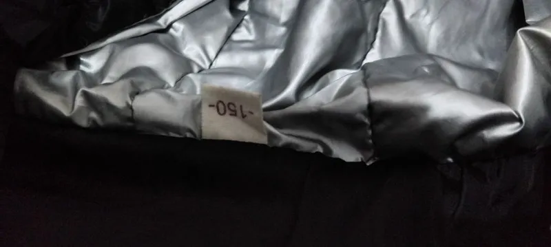 Продам жилетку на девочку 4