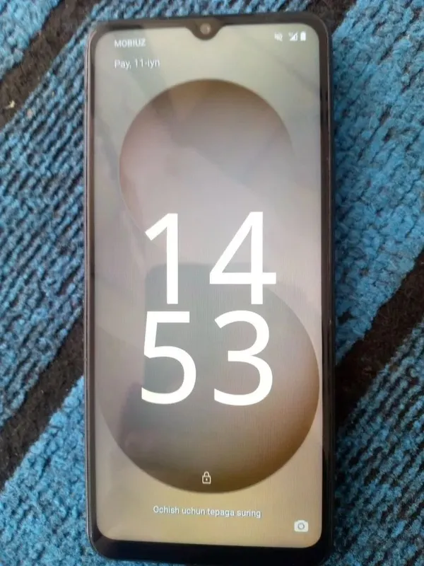 Telefon sotiladi