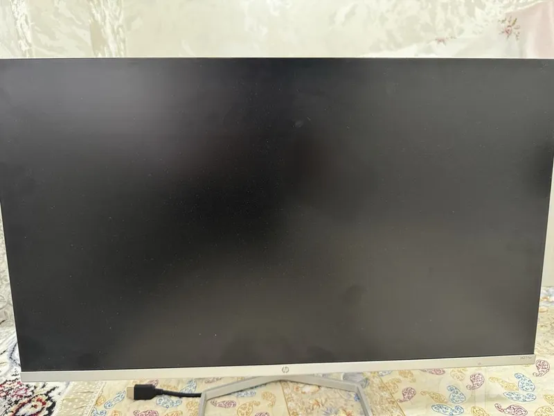 Model: HP M27fw FHD Monitor 1 Model: HP M27fw FHD Monitor 1