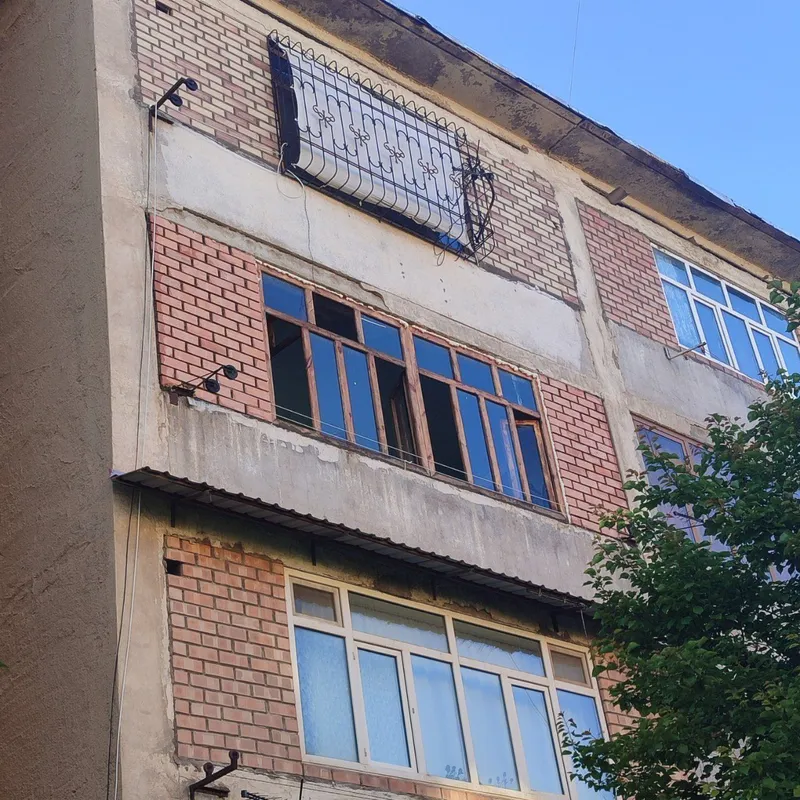 Balkonga g'isht teramiz. Kladka balkon. Керпичная кладка балконов — фото 4