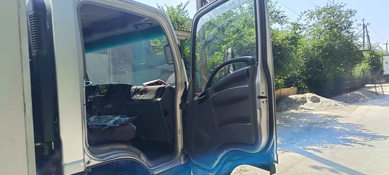 Isuzu terilgan xamma joyi senji 6 Isuzu terilgan xamma joyi senji 6