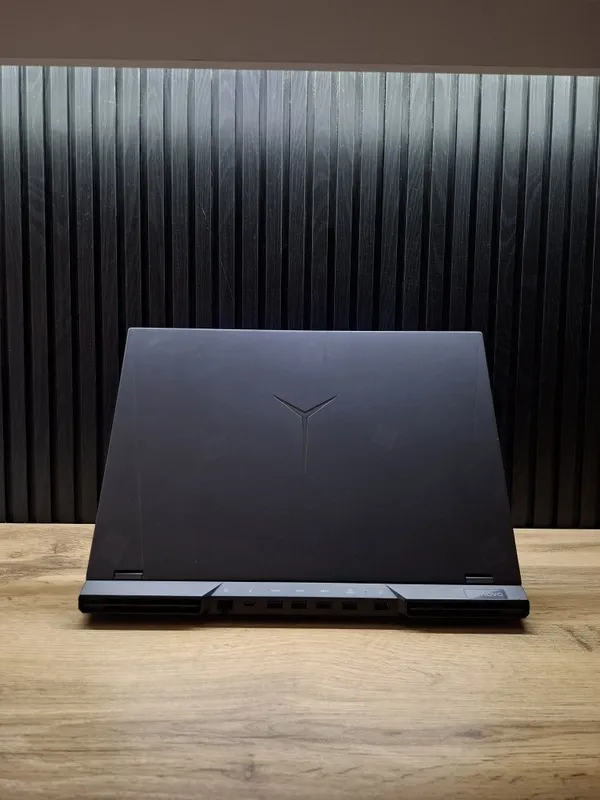 Lenovo Legion 5 Pro 2