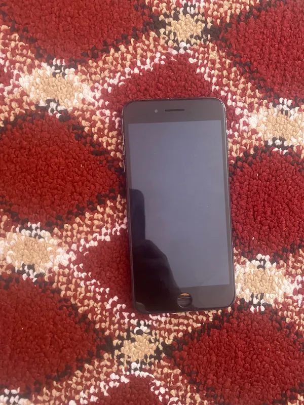 Iphone 8+ 256, ёмкость 85, адрес Шахрисабз 2