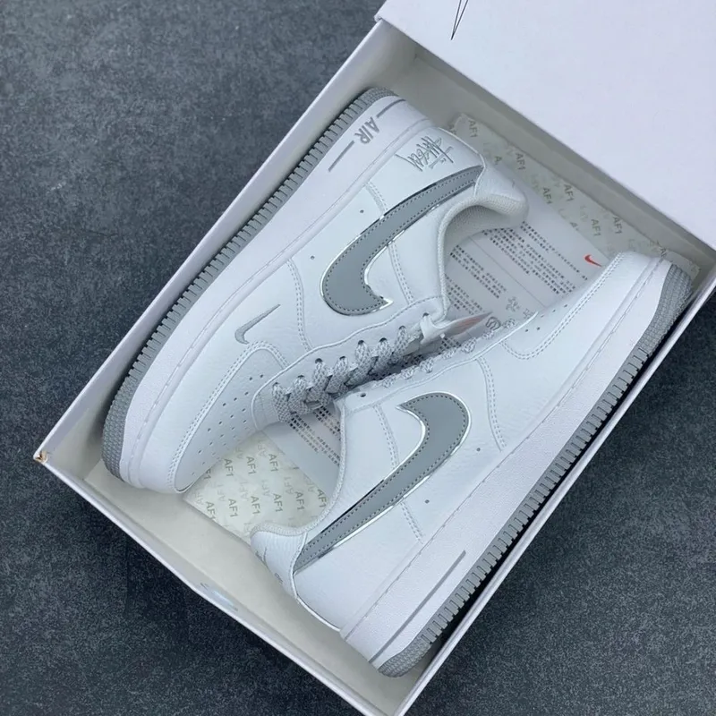 Кроссовки Nike AF1