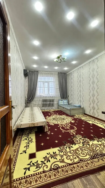 2-комнатная, 5-мкр. Напротив Aura, 65,7 кв. 1