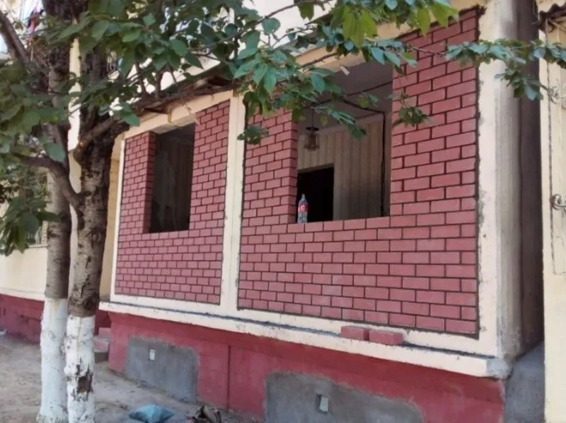 Balkonga g'isht teramiz. Kladka balkon. Керпичная кладка балконов — фото 2