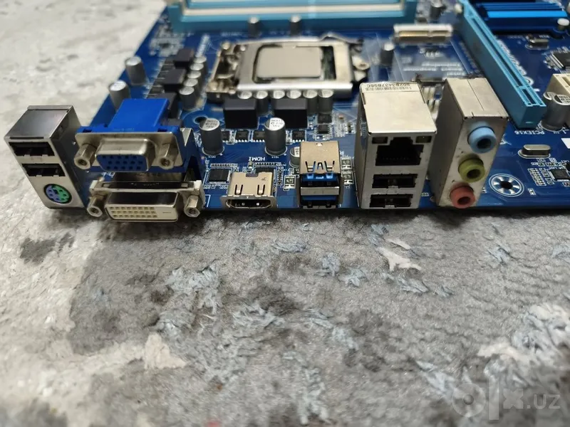 Gigabyte Z77+Core i7 2 Gigabyte Z77+Core i7 2