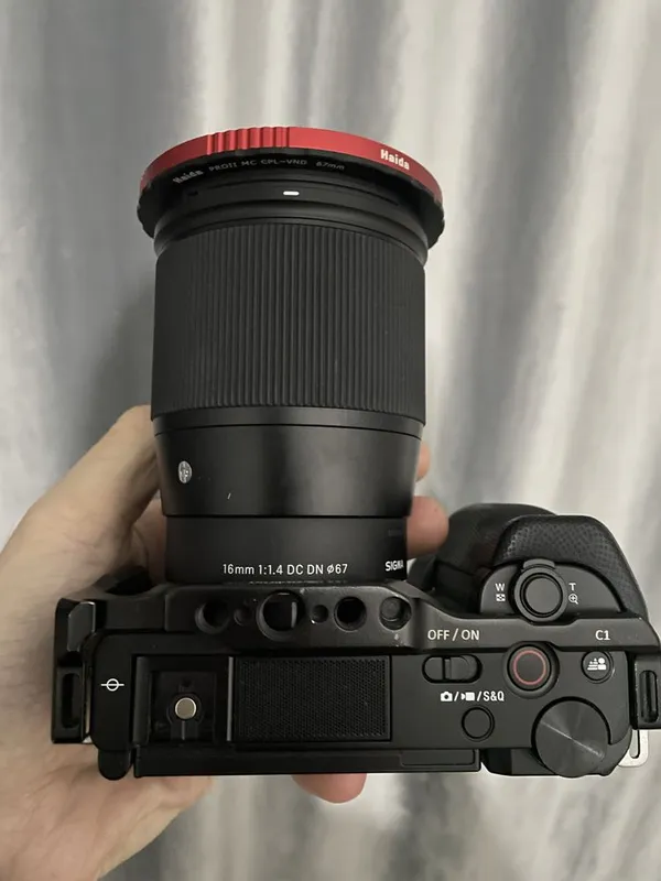 Sony ZV-E10 + клетка