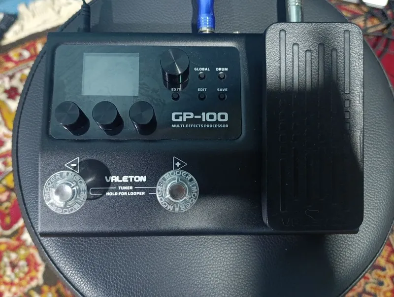 Продаёться процессор Valeton GP100 Продаёться процессор Valeton GP100