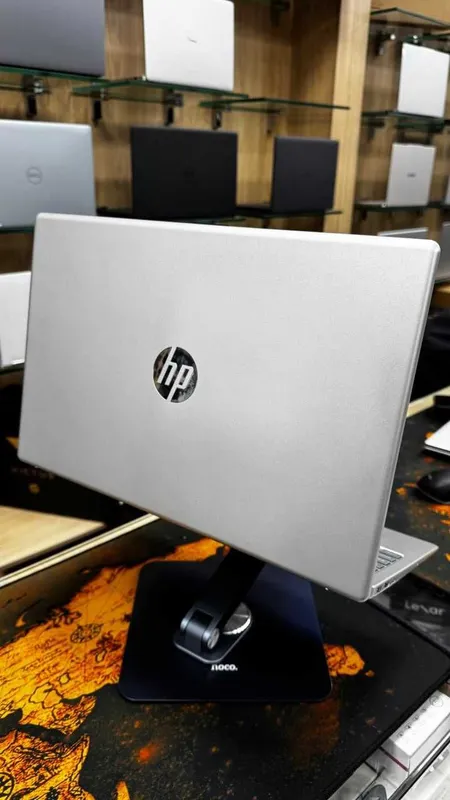 ENG ARZON NOUTBUK HP Laptop AMD Athlon/+AI/Dasturlash&Dostavka TEKIN