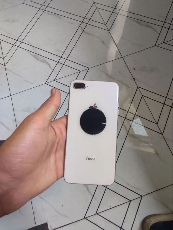 iPhone 8 puls srochni sotiladi — фото 1
