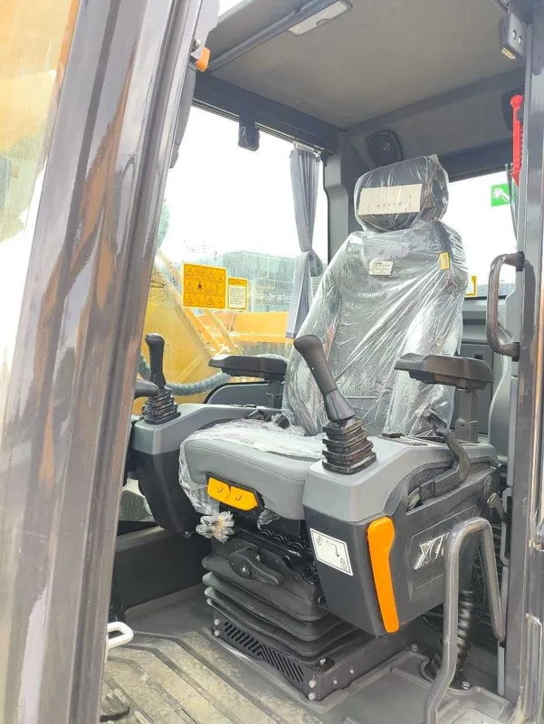 Экскаватор XCMG 215G 1.1m3 (Аппарат Мотор Isuzu) 6