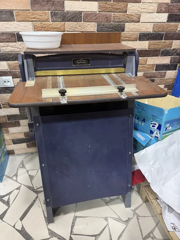 Turkiya broshyuralash stanogi Aybakar (yarim avtomat) 2