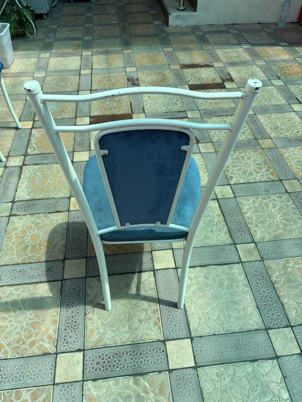 Cheksiz miqdorda, a'lo holatdagi stullar sotiladi. 2 Cheksiz miqdorda, a'lo holatdagi stullar sotiladi. 2