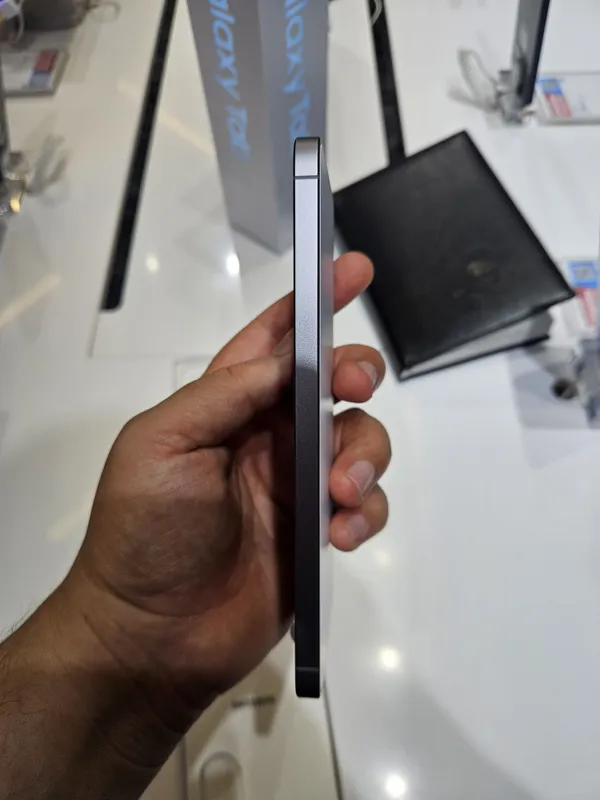 Samsung Galaxy A57 5G — фото 3
