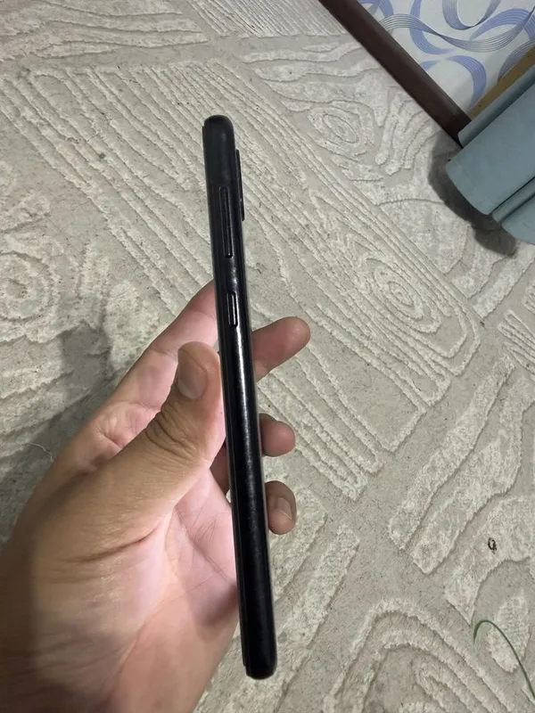 Samsung A02 rangi qora hamma joyi ishlidi aybi yòq — фото 3