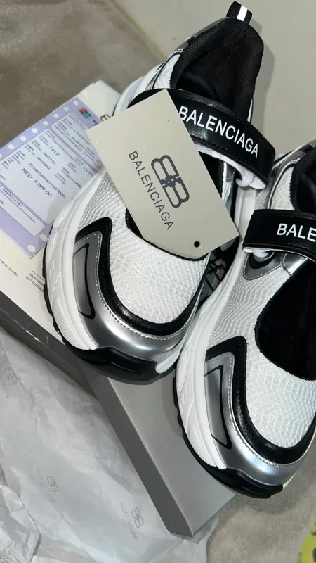 BALENCIAGA 39 razmer 2 marta kiyilgan — фото 1