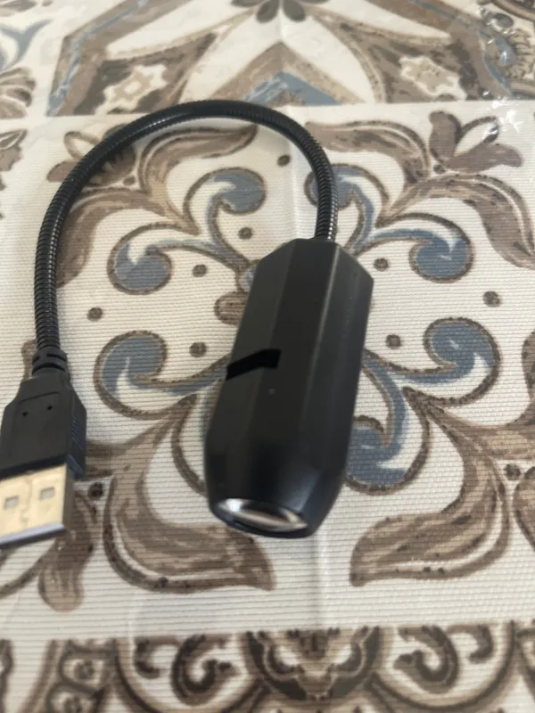 Ночью включается USB Star Light T5 2