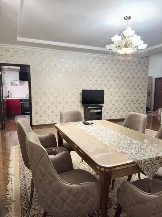 2-комнатная квартира, Мирзо-Улугбек (Максим Горький) 1 2-комнатная квартира, Мирзо-Улугбек (Максим Горький) 1