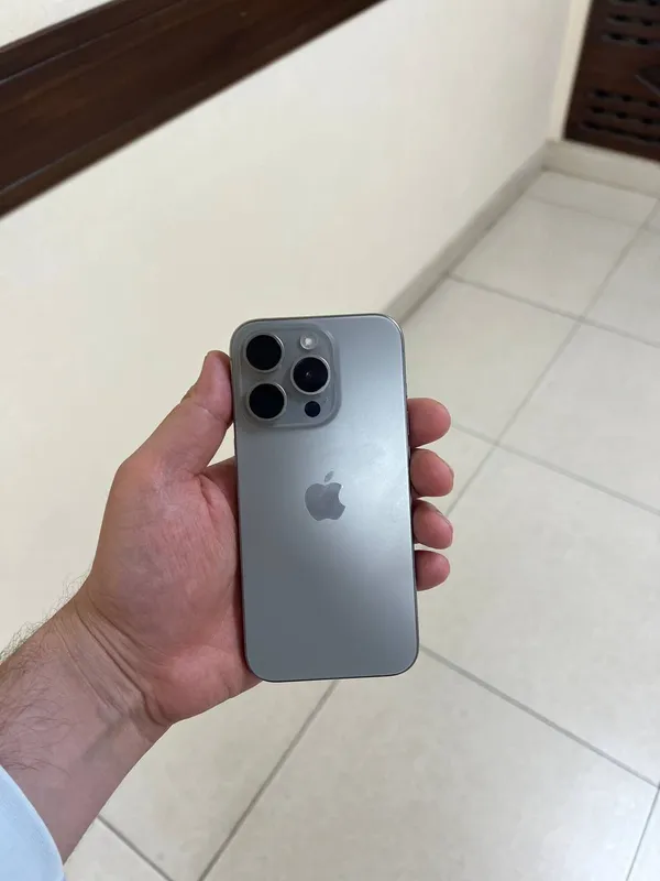Iphone 15 pro — фото 4