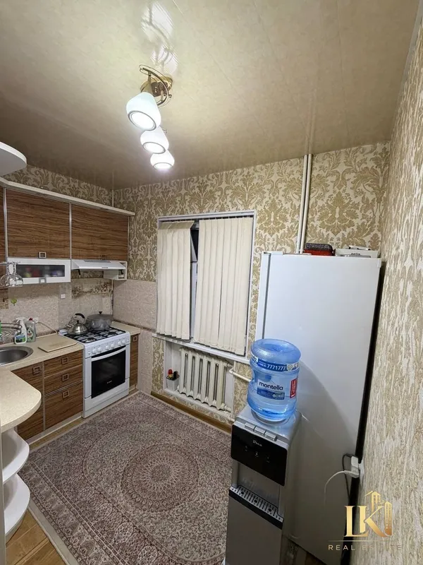 2-х комнатная квартира 3/4 в Авиасозлар-2, 78 м², с ремонтом, французская планировка — фото 5