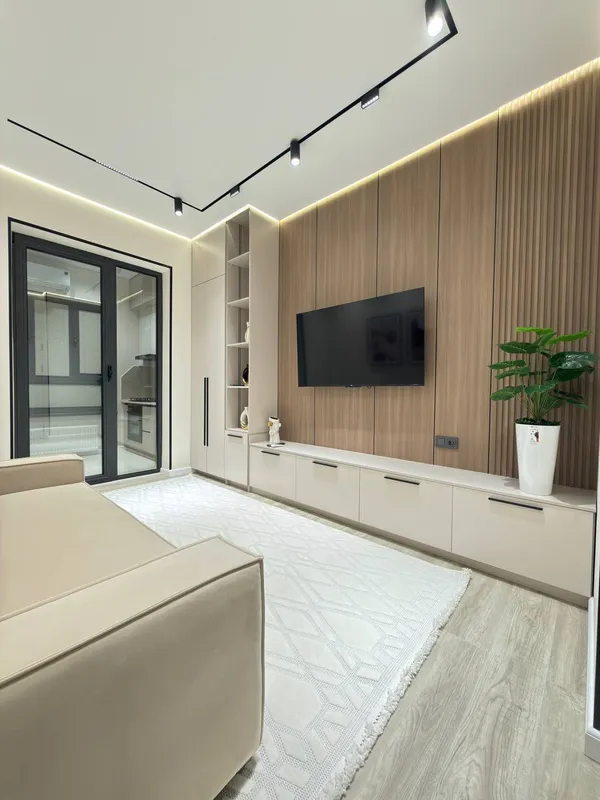 Дарxon/m.X. Alimdjana shoshilinch ijaraga 2 xonali 62 m2 2