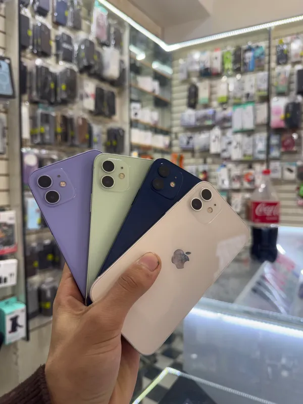 iPhone 12 64 ГБ, аккумулятор 85%+ iPhone 12 64 ГБ, аккумулятор 85%+