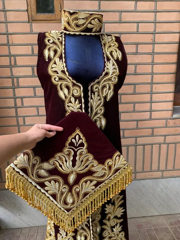 Национальное одежда — фото 1