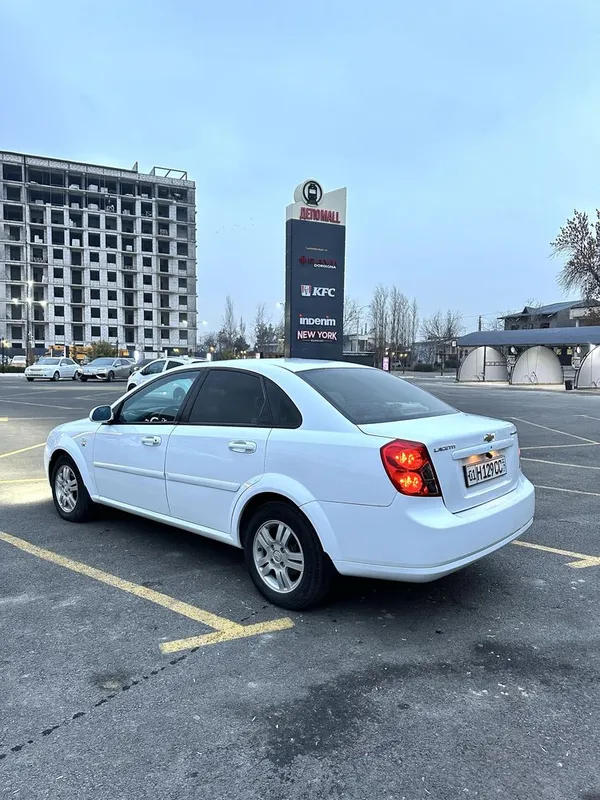 Lacetti 1.6 mexanika sotiladi ideal — фото 3