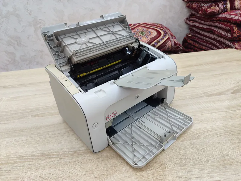 Printer HP LaserJet P 1005 — фото 2