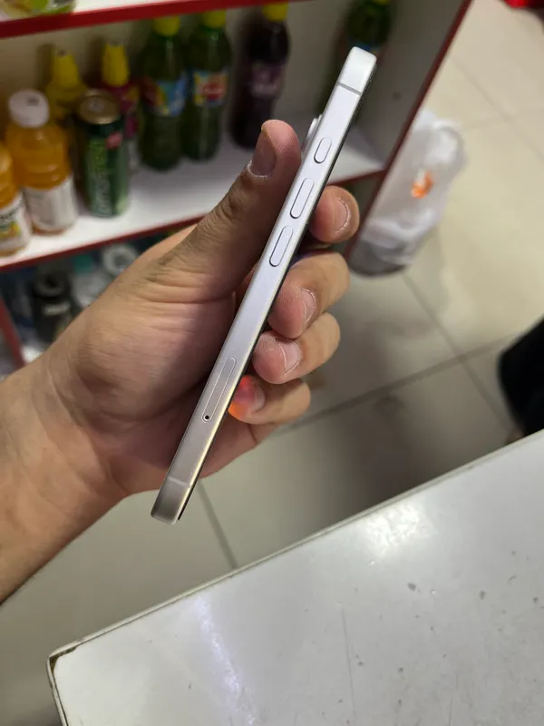 Iphone 17 256GB 100% 57 цикл 3 Iphone 17 256GB 100% 57 цикл 3