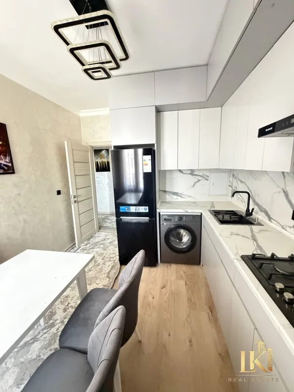 Продаётся 3-комнатная квартира в ЖК Almazar City 1