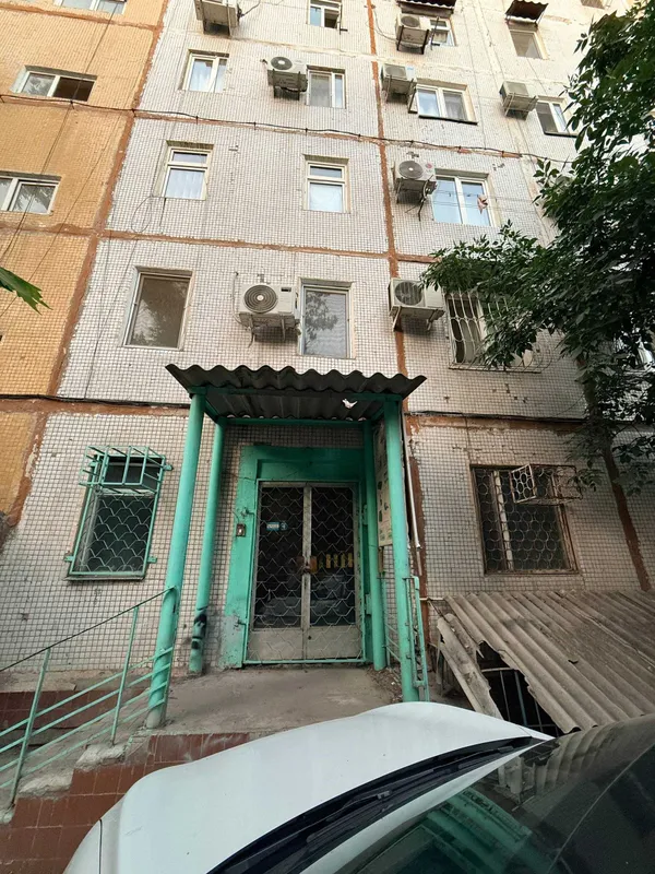 Не жилойга таййор квартира Яккасаройда 100 м2 без ремонт! 1 Не жилойга таййор квартира Яккасаройда 100 м2 без ремонт! 1