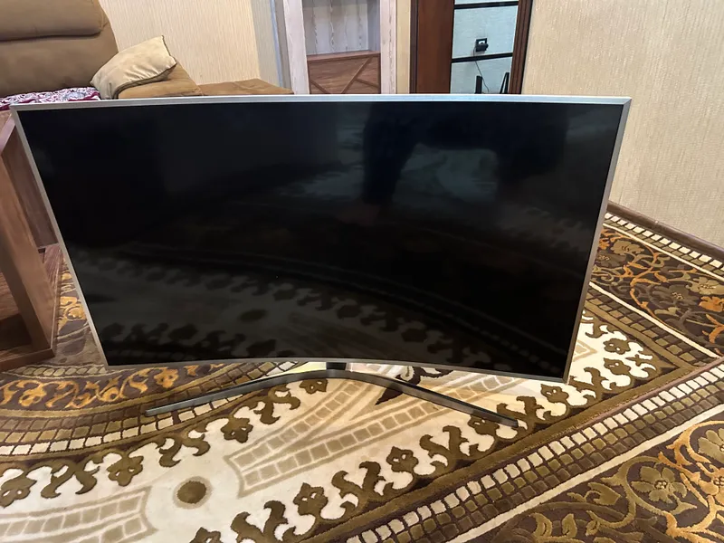 Televizor sotiladi ekran kuygan