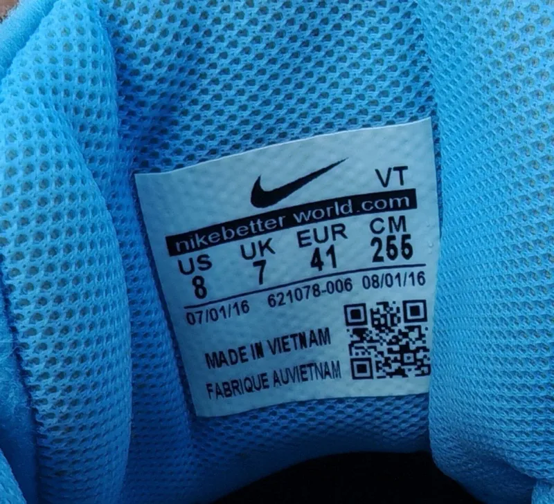 Оригинальные кроссовки Nike Air Jordan 4 Retro 3 Оригинальные кроссовки Nike Air Jordan 4 Retro 3