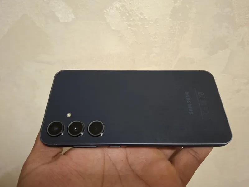 Samsung A55 - 8/128 Gb 3