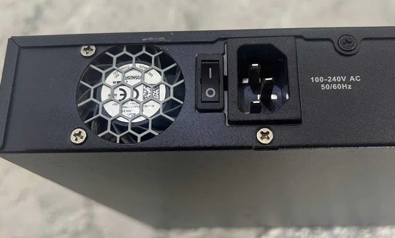 Dahua PFS3226-24ET-240 24 портовый POE свитч + 2 порта rj45 Гигабитные — фото 1