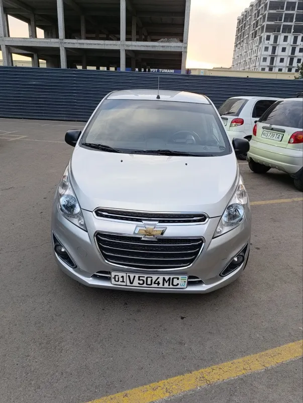 shevrolet spark 15г. Родная краска.