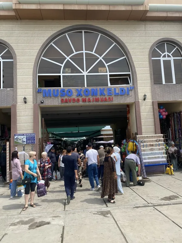 Срочно продаются 2 готовых магазина