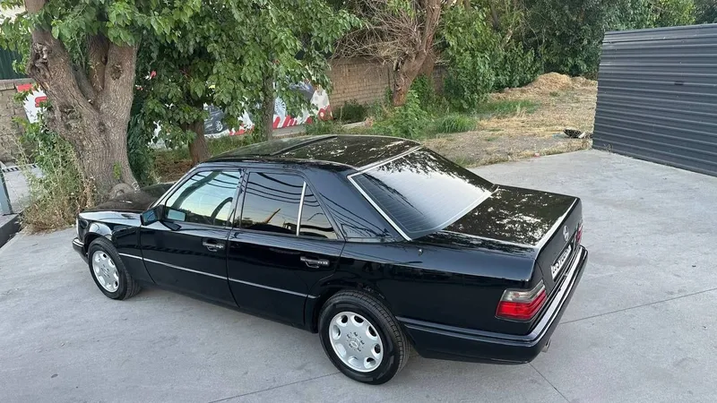 Mersedes W124 автомат метан 3 Mersedes W124 автомат метан 3