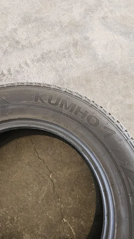 235/65/17 Kumho 3 дона — фото 1