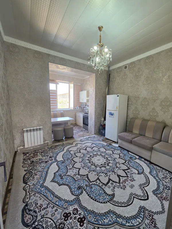 1 xona AbstanoFka ELitniy KV 2.5 MLN 6