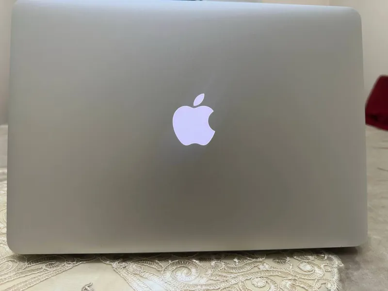 Macbook air sotiladi — фото 4