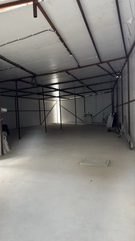 Arenda sklad 170kv Qoyliq masif 5 Arenda sklad 170kv Qoyliq masif 5